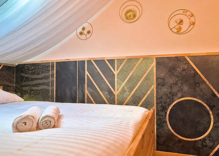 Unsejourametz - Le Mille Et Nuits Apartment *